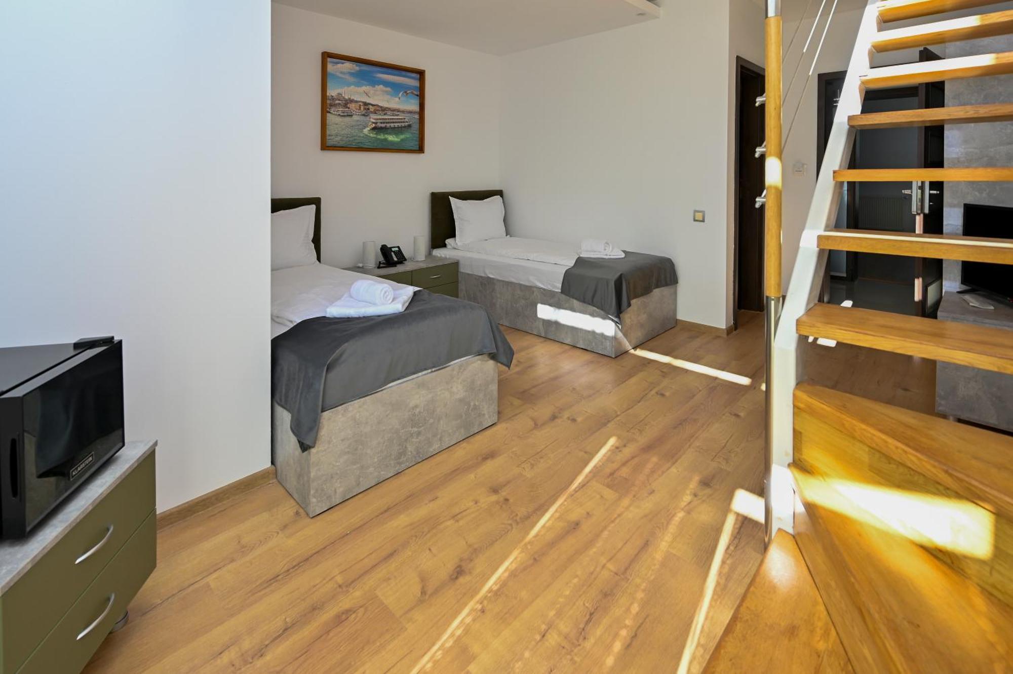 Casa Ema Pensiune & Spa บิสตริซา ภายนอก รูปภาพ